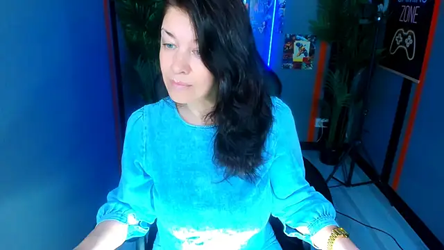 AnaMills online show from May 15, 2026, 10:13 am