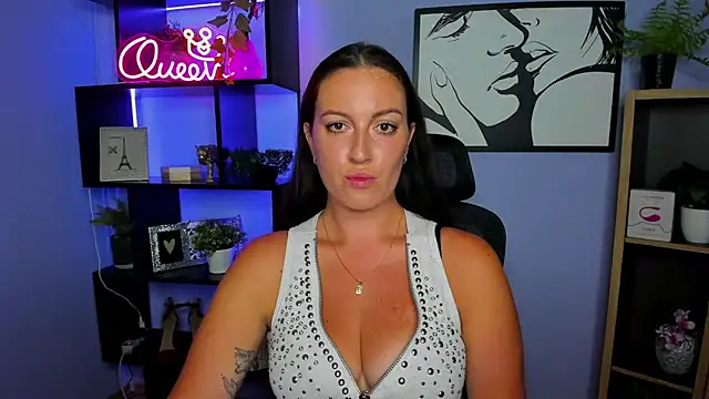 Snapshot of FUN_AMI chatting on July 6, 2026, 1:18 pm FUN AMI online show from July 6, 2026, 1:18 pm