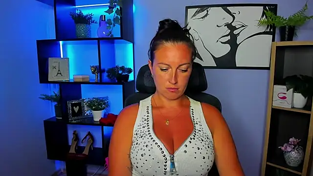 Snapshot of FUN_AMI chatting on July 28, 2026, 4:39 pm FUN AMI online show from July 28, 2026, 4:39 pm