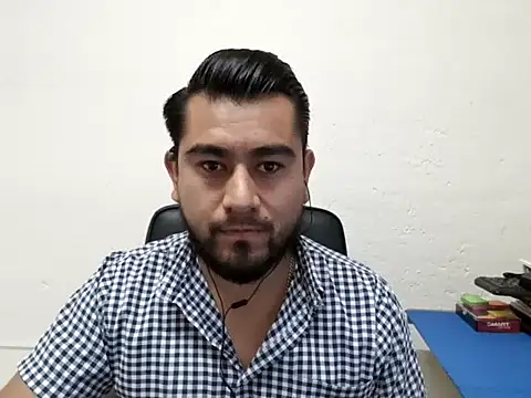 youmanhorny online show from June 17, 2026, 4:17 pm