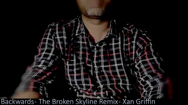  x rated  online show from November 12, 2025, 7:18 pm