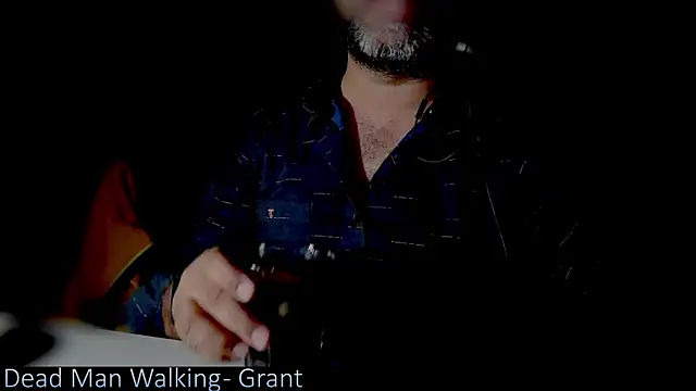  x rated  online show from September 22, 2025, 4:35 pm