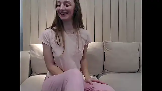 ShySchoolGirl online show from March 3, 2025, 4:26 pm