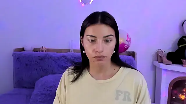 Snapshot of Arenne_rouse chatting on March 20, 2025, 9:46 pm Arenne rouse online show from March 20, 2025, 9:46 pm