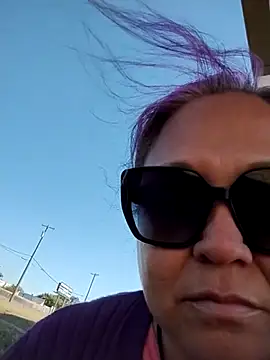 Snapshot of THEBEDroomdoOR chatting on November 3, 2025, 8:45 pm THEBEDroomdoOR online show from November 3, 2025, 8:45 pm