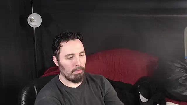 Snapshot of Metalstud chatting on March 7, 2025, 3:51 am Metalstud online show from March 7, 2025, 3:51 am