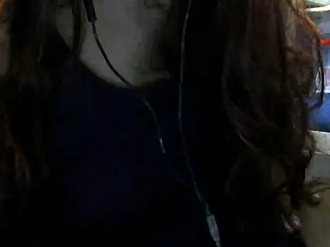 Snapshot of giga-bite chatting on October 4, 2025, 7:10 am giga-bite online show from October 4, 2025, 7:10 am