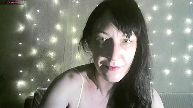 MarieODahliaS online show from October 8, 2025, 8:16 am