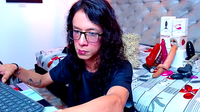 DaslyRoze online show from March 19, 2025, 4:03 am