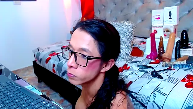 DaslyRoze online show from March 22, 2025, 4:24 am