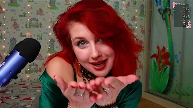 SmokyRose online show from September 27, 2025, 2:45 pm