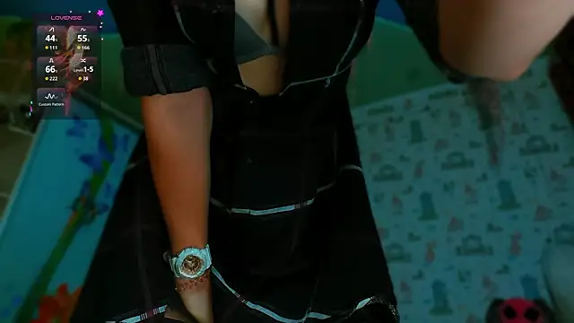 SmokyRose online show from November 26, 2025, 10:37 am