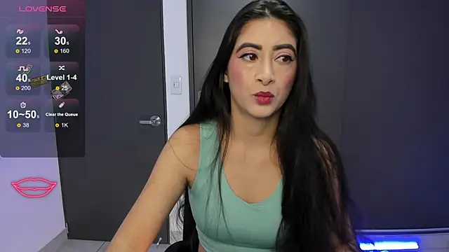 Snapshot of MeganWhite3 chatting on September 28, 2025, 11:50 am MeganWhite3 online show from September 28, 2025, 11:50 am