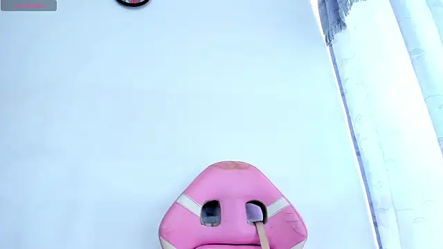 Snapshot of briitany_hot chatting on October 2, 2025, 5:49 pm briitany hot online show from October 2, 2025, 5:49 pm