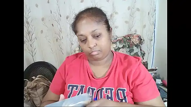 Snapshot of Indiantasha chatting on May 14, 2026, 3:53 pm Indiantasha online show from May 14, 2026, 3:53 pm