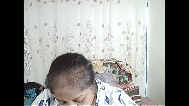 Snapshot of Indiantasha chatting on September 22, 2025, 4:02 pm Indiantasha online show from September 22, 2025, 4:02 pm