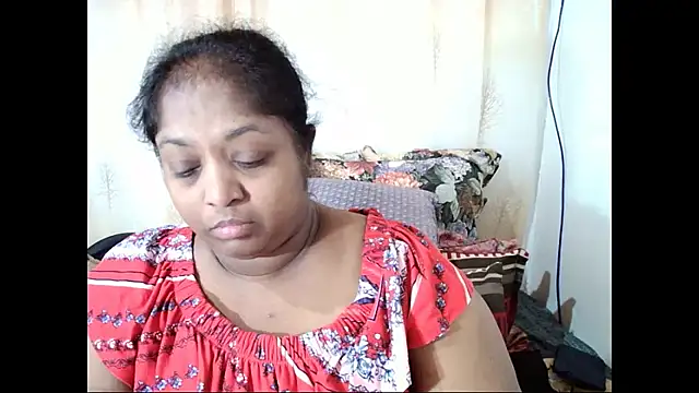 Snapshot of Indiantasha chatting on March 11, 2025, 4:29 pm Indiantasha online show from March 11, 2025, 4:29 pm