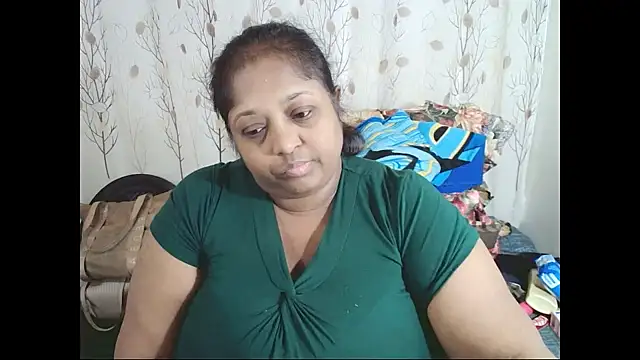 Snapshot of Indiantasha chatting on October 7, 2025, 4:08 pm Indiantasha online show from October 7, 2025, 4:08 pm