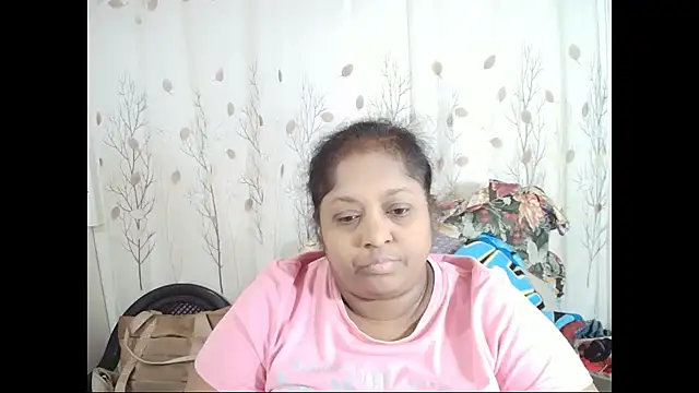 Snapshot of Indiantasha chatting on October 2, 2025, 4:21 pm Indiantasha online show from October 2, 2025, 4:21 pm