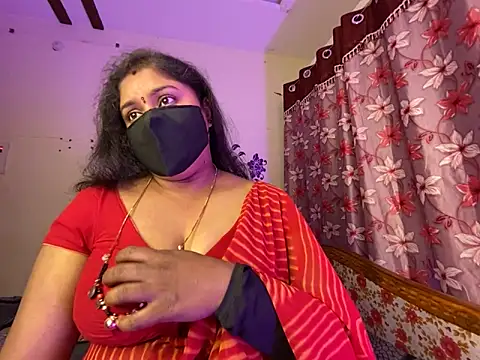 Love 4Sex online show from February 1, 2026, 5:49 am