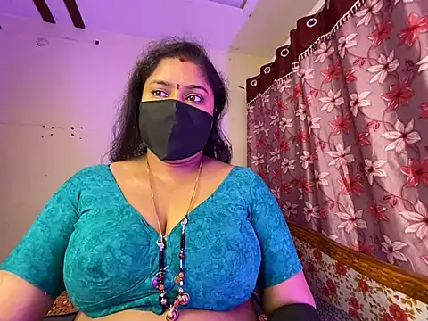 Love 4Sex online show from February 2, 2026, 2:10 am