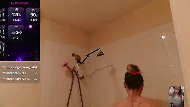 Snapshot of Blondiewithanass chatting on October 27, 2025, 1:28 am Blondiewithanass online show from October 27, 2025, 1:28 am