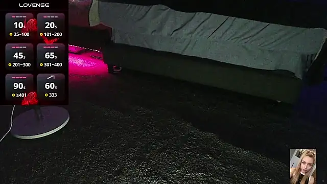 Blondiewithanass online show from March 31, 2026, 5:59 pm