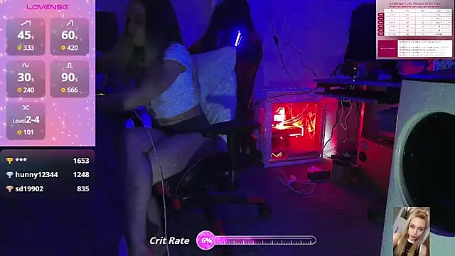 Snapshot of Blondiewithanass chatting on September 19, 2025, 11:47 am Blondiewithanass online show from September 19, 2025, 11:47 am