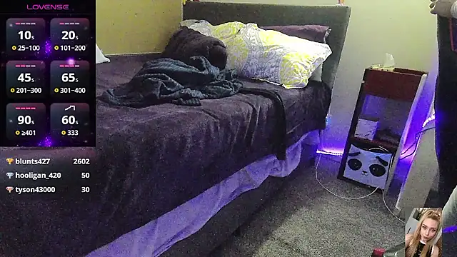 Snapshot of Blondiewithanass chatting on January 19, 2026, 6:06 am Blondiewithanass online show from January 19, 2026, 6:06 am