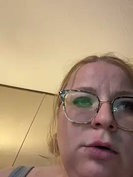 Blondiee x online show from January 3, 2025, 2:32 am