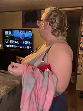 Blondiee x online show from January 23, 2025, 2:44 am