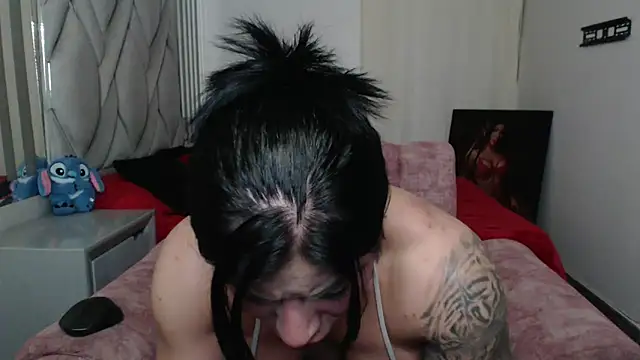 Snapshot of beautifulunna_ chatting on October 2, 2025, 11:30 pm beautifulunna  online show from October 2, 2025, 11:30 pm