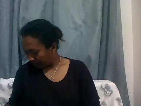 sexyladii online show from October 6, 2025, 4:41 pm