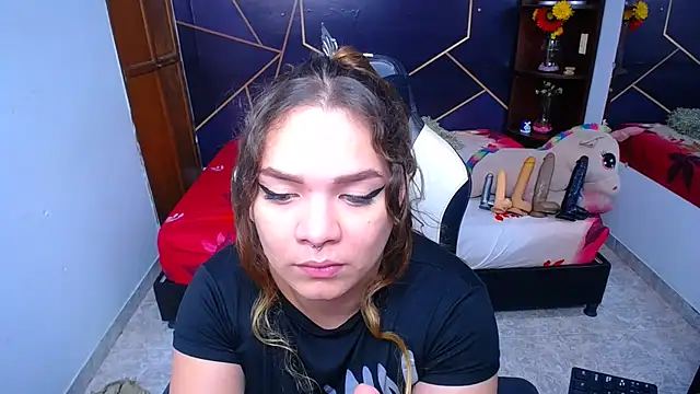 ShantalBlonde online show from September 12, 2025, 1:50 am
