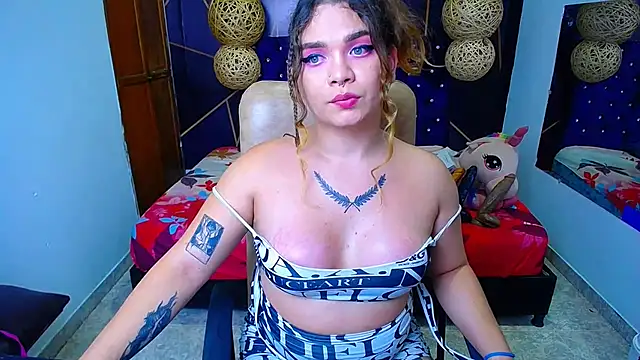 ShantalBlonde online show from March 11, 2025, 8:19 am