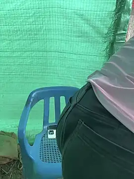 Snapshot of DIANITA_1988 chatting on March 16, 2025, 5:50 pm DIANITA 1988 online show from March 16, 2025, 5:50 pm