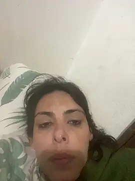 Sarah-safada online show from June 1, 2026, 1:17 am