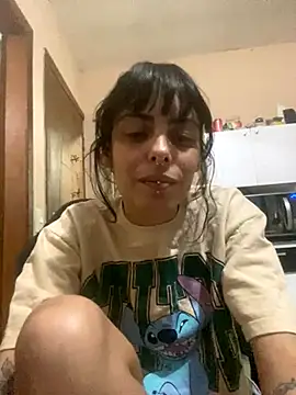 Sarah-safada online show from November 22, 2025, 3:05 am