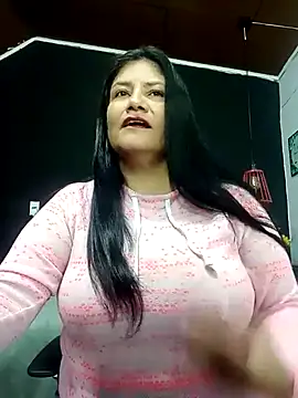 salomexlove 20 online show from February 12, 2025, 12:55 pm