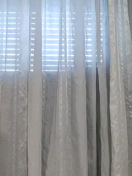 Vivian115 online show from September 30, 2025, 4:02 pm