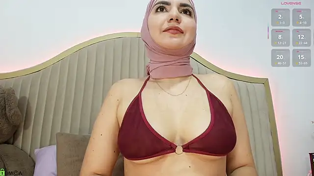 dalilasaadi  online show from March 12, 2026, 4:22 pm