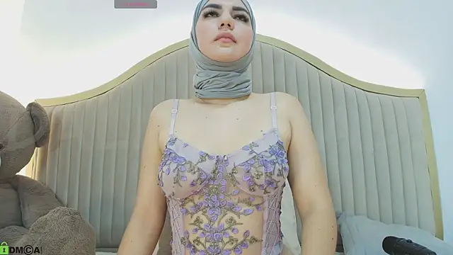 Snapshot of dalilasaadi_ chatting on October 11, 2025, 3:57 pm dalilasaadi  online show from October 11, 2025, 3:57 pm