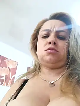 CristalRays online show from January 13, 2026, 8:35 pm