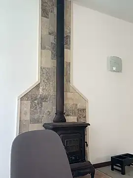 nicole 98 online show from November 14, 2025, 9:13 am