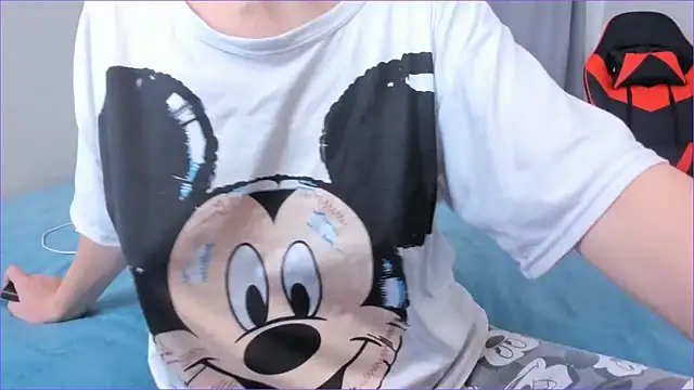 DreamGirl225 online show from October 31, 2025, 10:38 pm