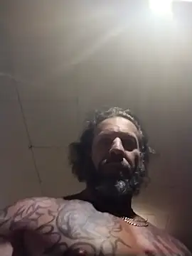 Snapshot of trucker1979 chatting on March 2, 2026, 12:33 am trucker1979 online show from March 2, 2026, 12:33 am