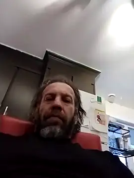 Snapshot of trucker1979 chatting on February 18, 2026, 10:28 pm trucker1979 online show from February 18, 2026, 10:28 pm