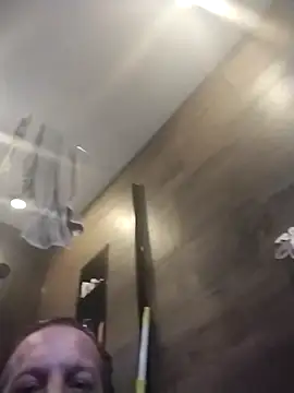 trucker1979 online show from April 22, 2026, 8:15 pm