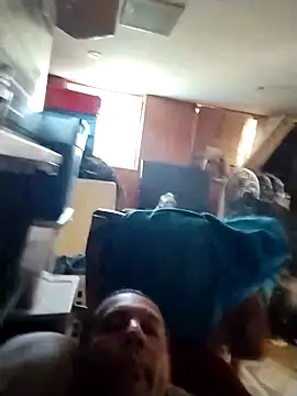 trucker1979 online show from April 24, 2026, 9:39 pm