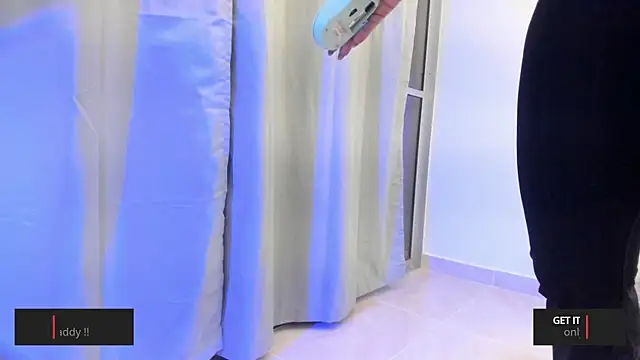 Snapshot of Ariana_lopezz chatting on October 1, 2025, 11:30 pm Ariana lopezz online show from October 1, 2025, 11:30 pm